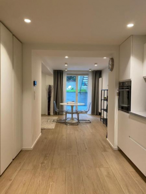 Amazing flat in front of Bois de la Cambre